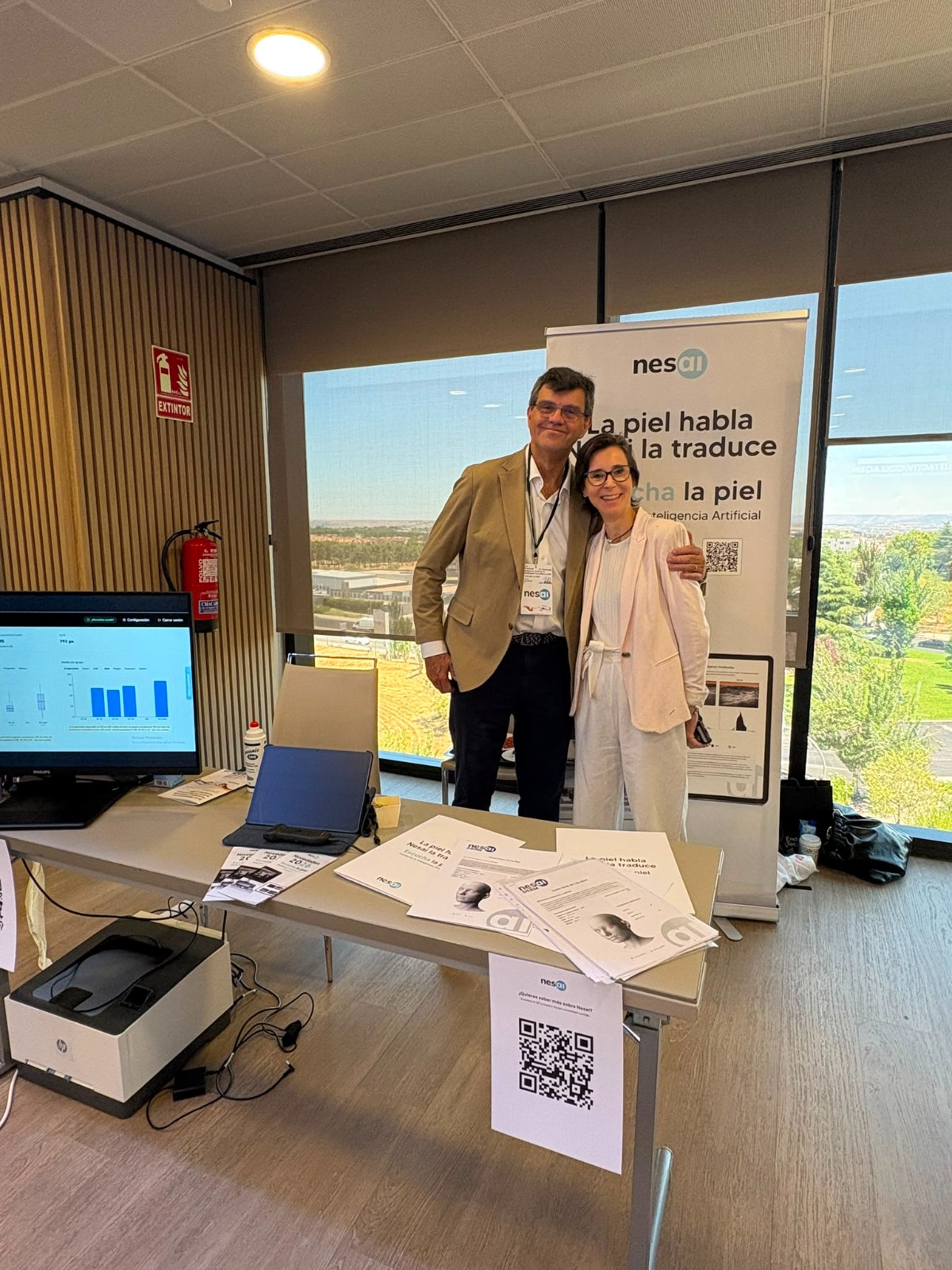 Dr. Francisco de Cabo con la Dra. Sofía Ruiz del Cueto en TechAiDerm 2026